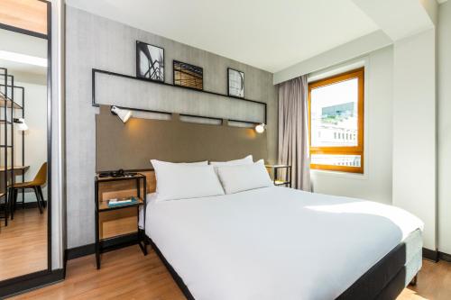 Habitación Doble Estándar del hotel Ibis Paris Bastille Opera 11ème. Foto 9