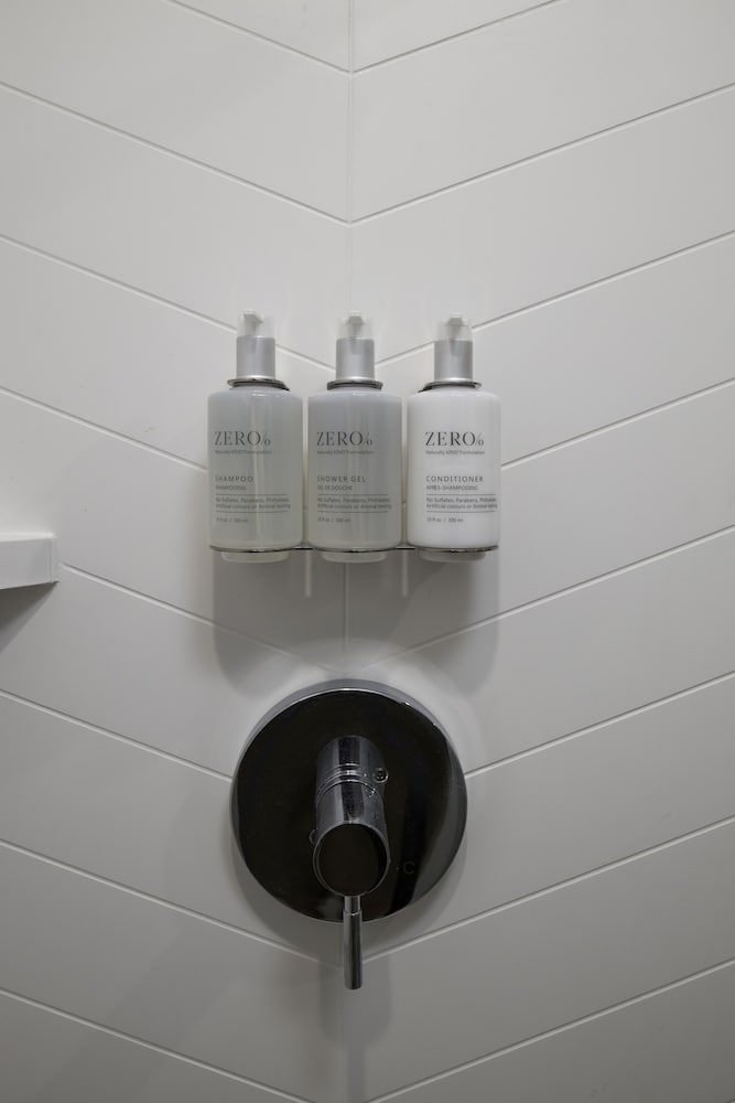 Habitación Premium, 1 cama de matrimonio grande del hotel Voco The Cadence, An Ihg. Foto 1