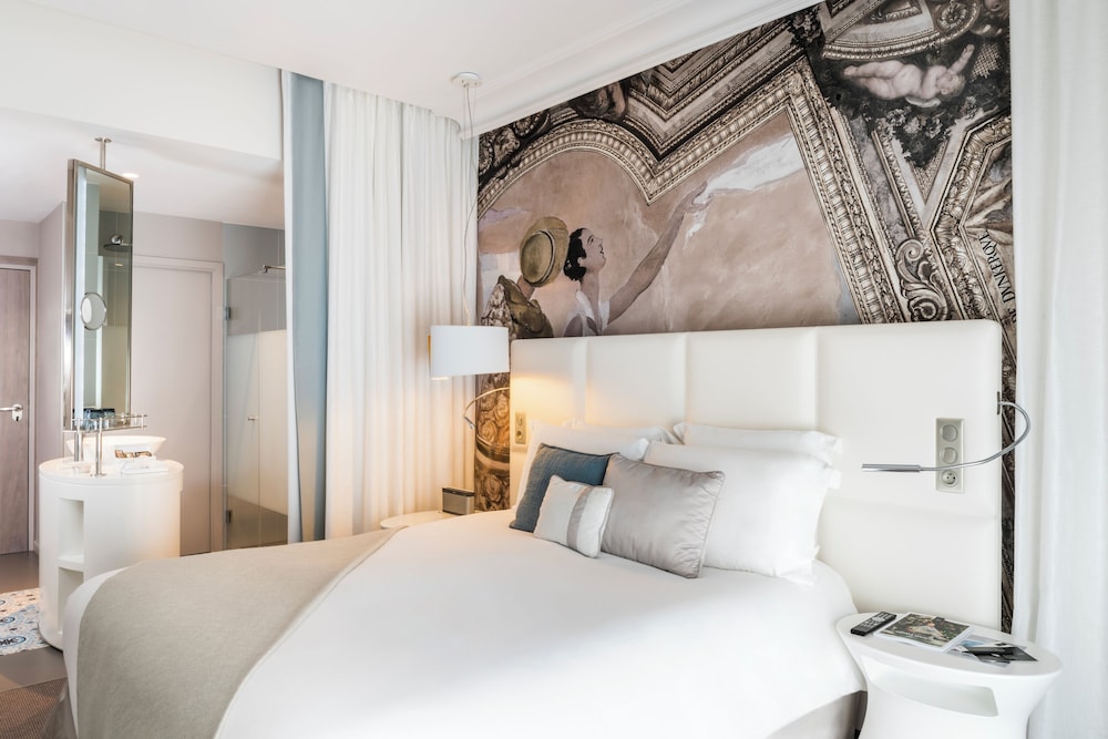 Habitación clásica, 1 cama de matrimonio del hotel Cures Marines and Spa Trouville – Mgallery Collection. Foto 6