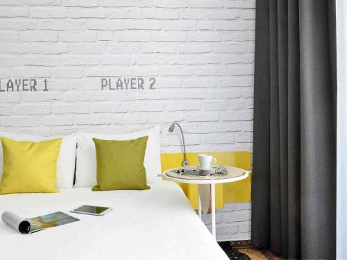 Habitación Doble de diseño del hotel Ibis Styles Budapest Center. Foto 9