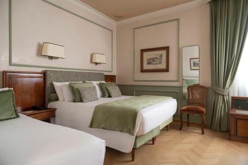 Habitación Triple Confort del hotel Adler Cavalieri. Foto 9