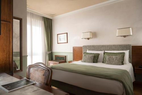 Habitación Triple Confort del hotel Adler Cavalieri. Foto 11