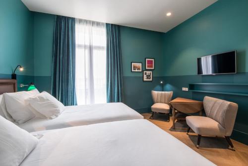 Suite Junior del hotel Vincci The Mint. Foto 5