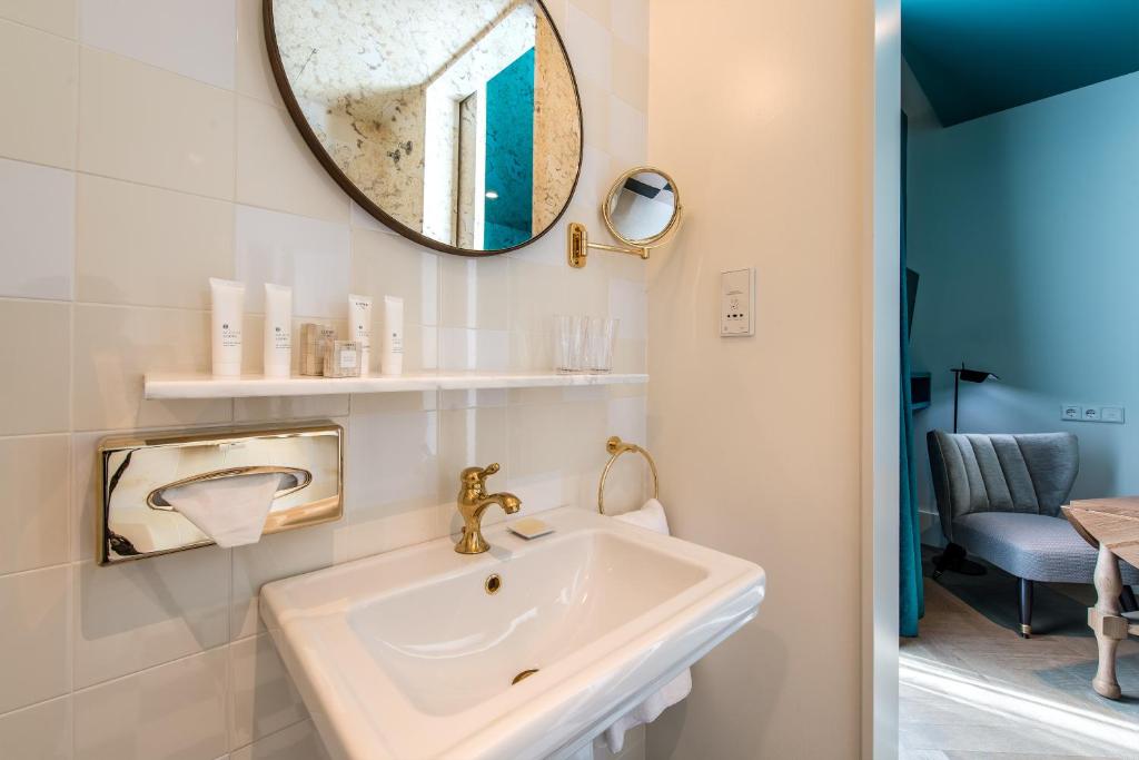 Junior suite Vista ciudad del hotel Vincci The Mint. Foto 4