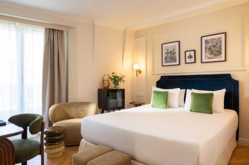 Habitación Deluxe con balcón del hotel Du Flaneur. Foto 2