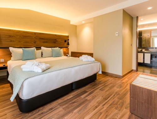 Habitación Familiar contigua del hotel Vincci Liberdade. Foto 6
