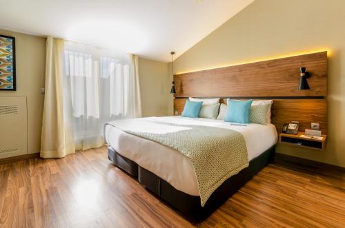 Habitación Doble - Ático del hotel Vincci Liberdade. Foto 4