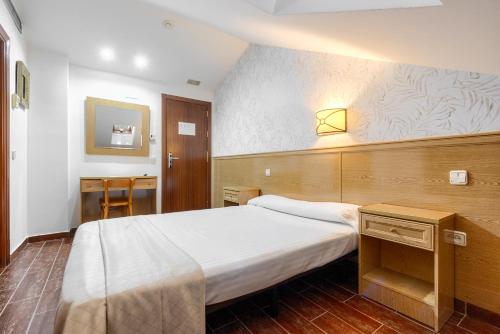 Habitación Individual Estándar del hotel Vivar. Foto 2