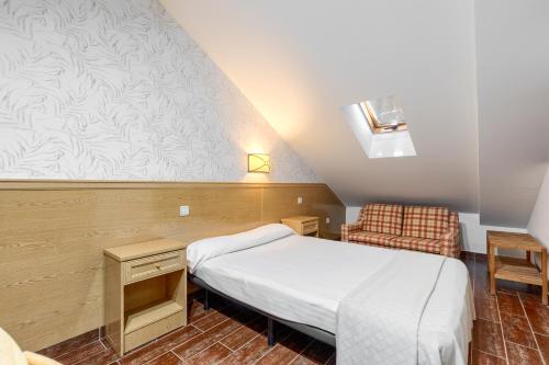 Habitación Individual Estándar del hotel Vivar. Foto 4
