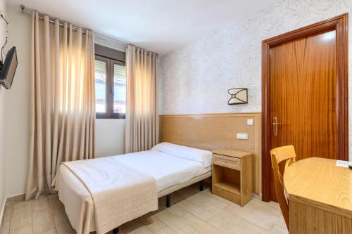 Habitación Doble Estándar - 1 o 2 camas del hotel Vivar. Foto 6
