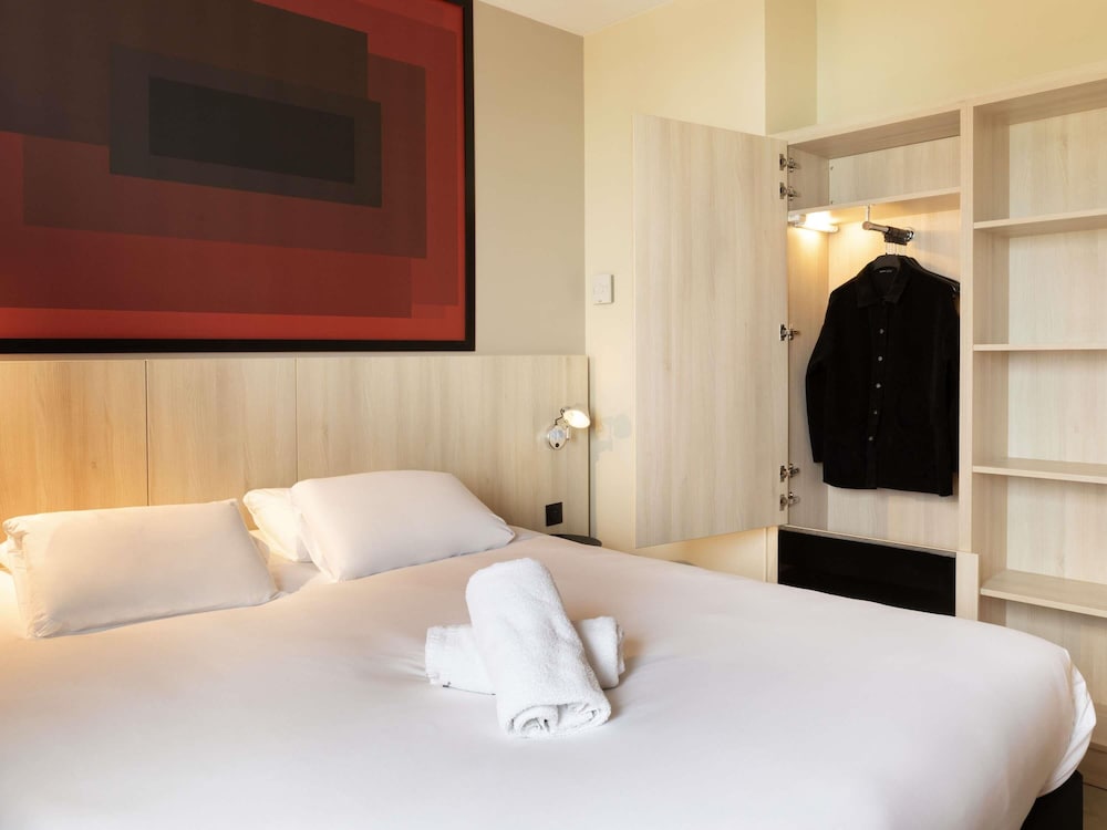 Habitación Estándar - 1 cama doble del hotel Ibis Douai Dechy. Foto 3