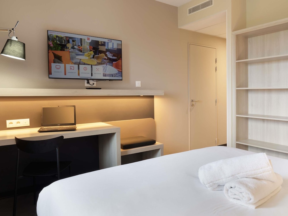 Habitación Estándar - 1 cama doble del hotel Ibis Douai Dechy. Foto 10