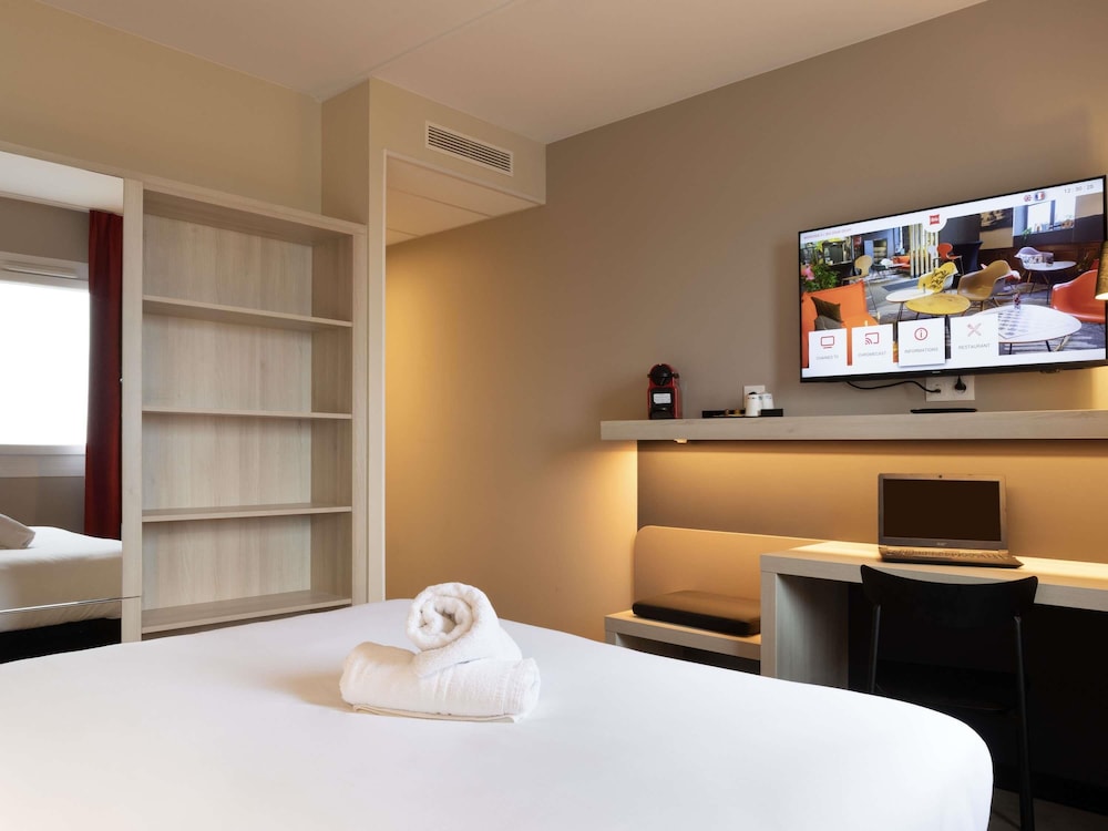 Habitación Confort - 1 cama doble del hotel Ibis Douai Dechy. Foto 10