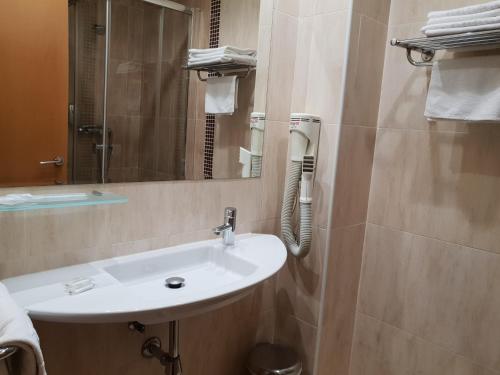 Habitación Doble del hotel T4. Foto 9