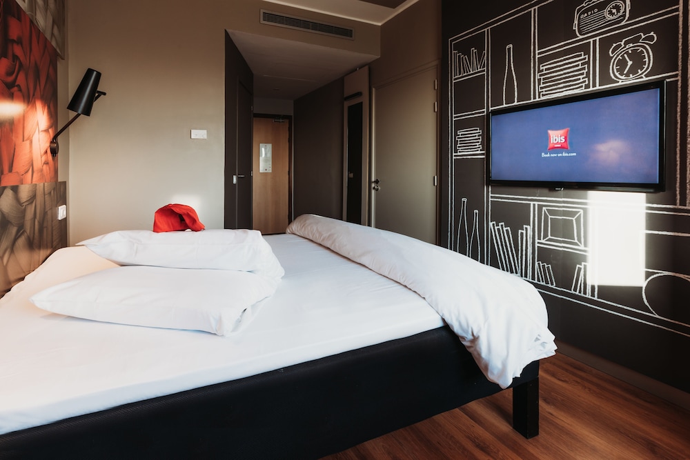 Habitación con 2 camas individuales, 2 camas individuales del hotel Ibis Marrakech Centre Gare