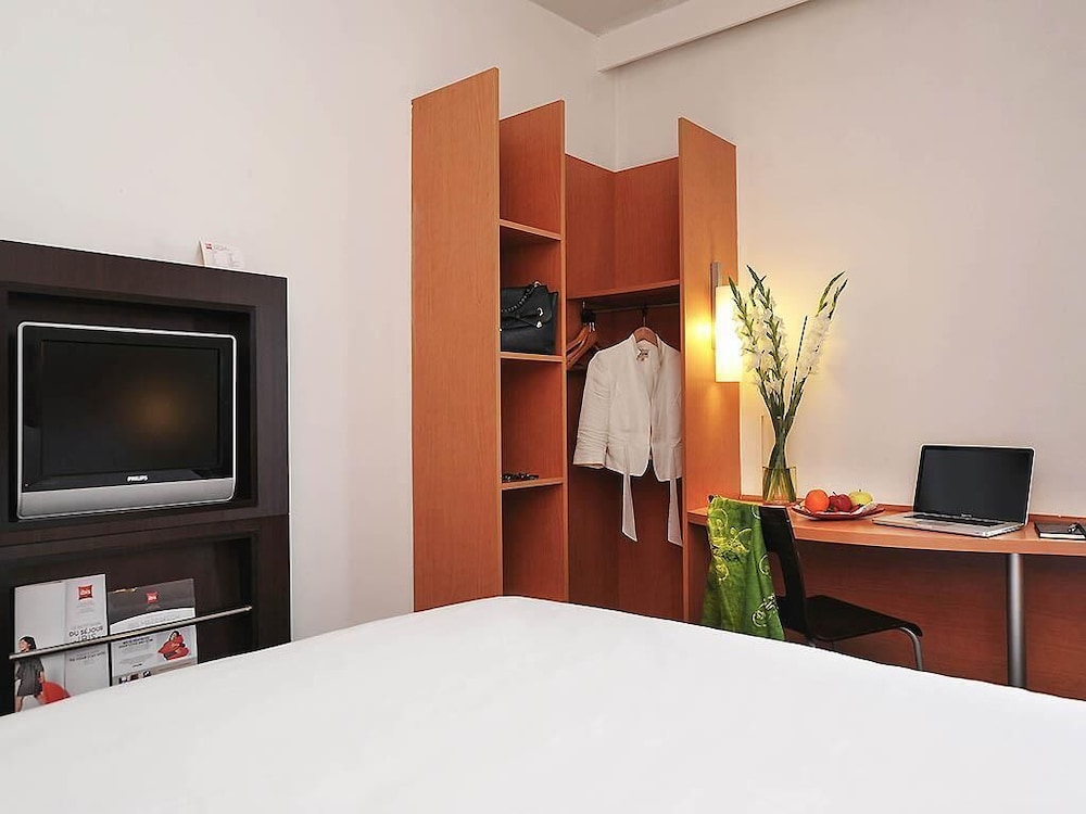 Habitación estándar doble, 1 cama doble del hotel Ibis Marrakech Centre Gare. Foto 6