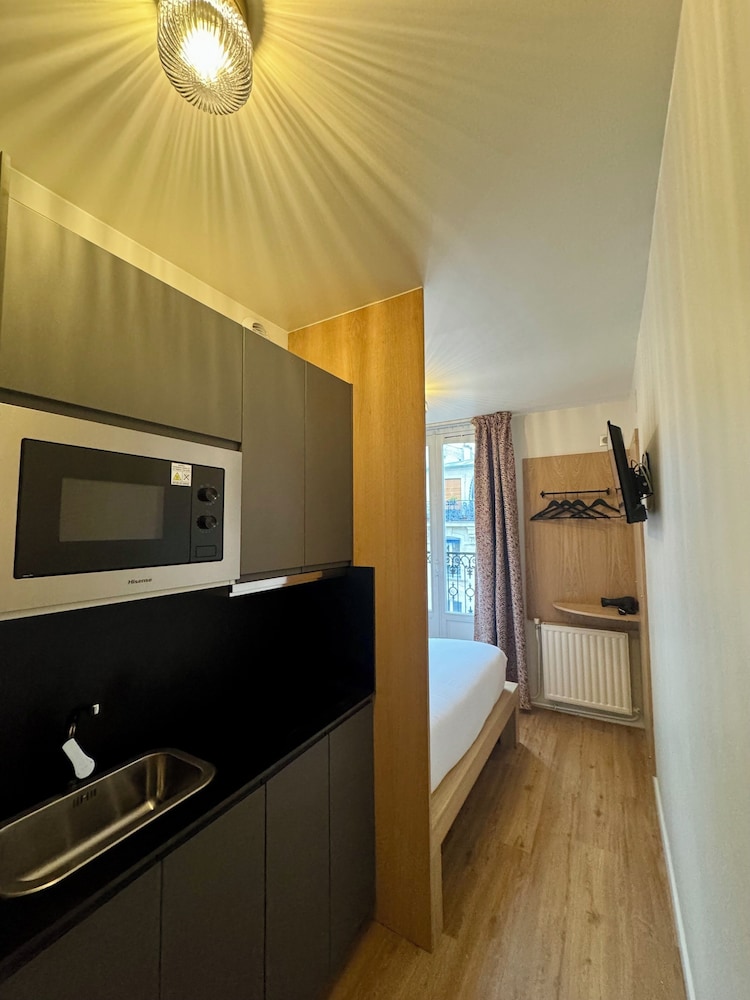 Estudio 1 Cama doble kitchenette Normal del hotel Montmartre. Foto 3