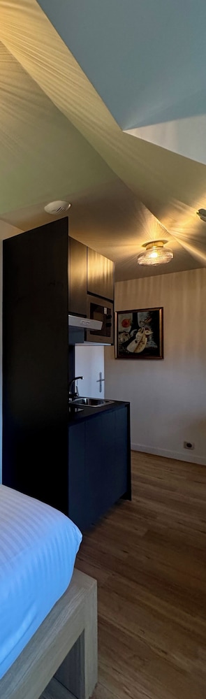 Estudio Grand del hotel Montmartre. Foto 4