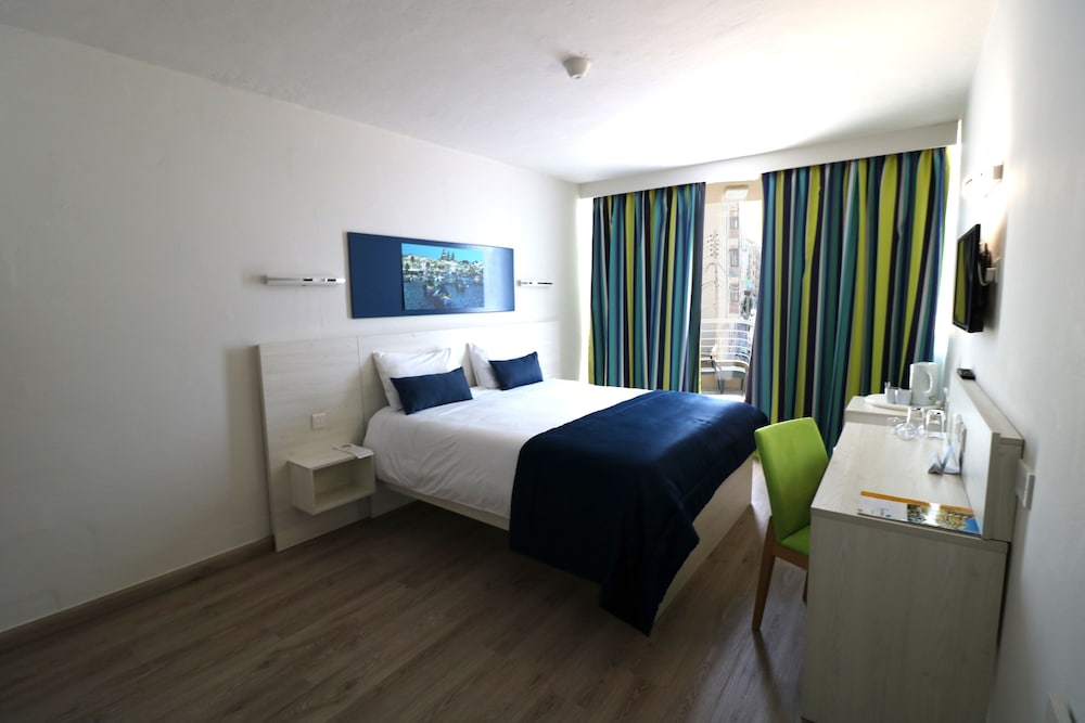 habitaciones estándar del hotel Santana. Foto 3
