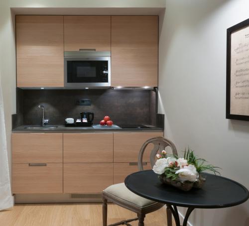 Apartamento Superior - 2 personas del hotel Suites Murillo Catedral. Foto 10