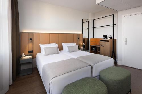 Habitación Doble Estándar - 1 o 2 camas del hotel Nh City Centre Amsterdam