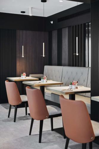 Habitación Executive con acceso al salón del hotel Radisson Collection , Warsaw. Foto 10