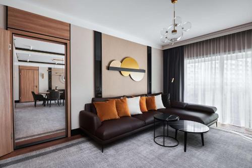 Suite Presidencial con acceso al salón del hotel Radisson Collection , Warsaw. Foto 5