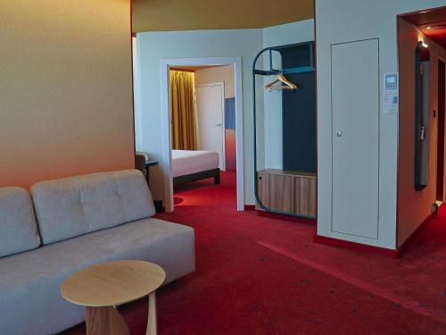 Suite Junior del hotel Mercure Warszawa Centrum. Foto 4