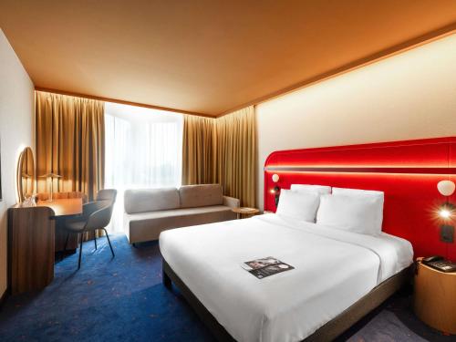 Habitación Doble Clásica - 2 camas del hotel Mercure Warszawa Centrum. Foto 6