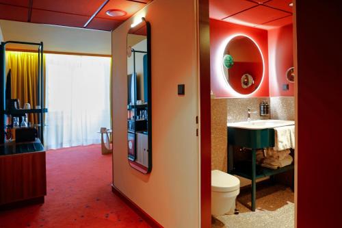 Suite Junior del hotel Mercure Warszawa Centrum. Foto 2