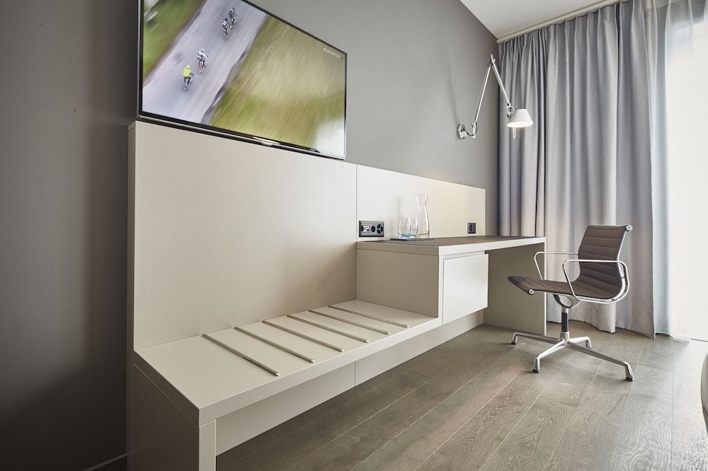 Habitación Deluxe, 2 camas individuales, vistas al jardín del hotel Modern Times. Foto 1
