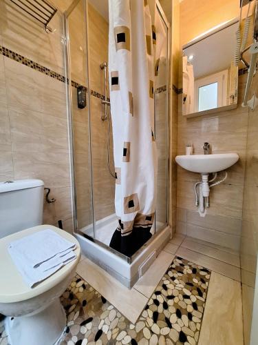 Habitación Doble - 2 camas del hotel Hipotel Paris Gambetta Republique. Foto 8