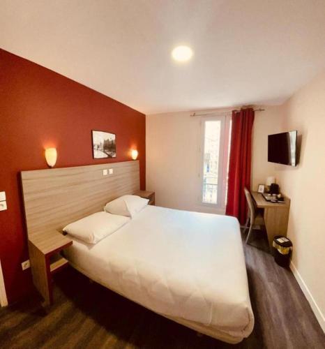 Habitación Doble del hotel Hipotel Paris Gambetta Republique. Foto 3