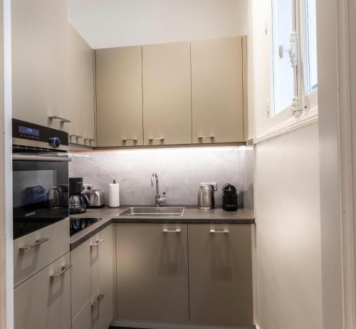 Apartamento Clásico de 1 dormitorio con vistas al patio del hotel Résidence Charles Floquet. Foto 4