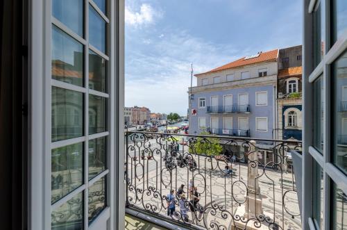 Suite Junior con balcón del hotel TURIM Aveiro Palace. Foto 1