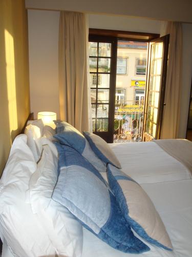 Habitación Doble Deluxe con vistas al río - 1 o 2 camas del hotel TURIM Aveiro Palace. Foto 2