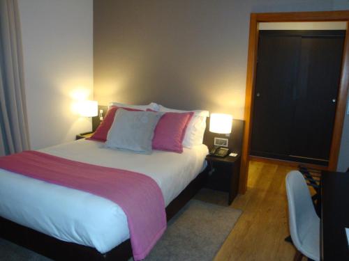 Suite Junior con vistas al interior del hotel TURIM Aveiro Palace. Foto 1