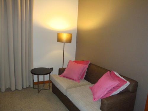 Suite Junior con vistas al interior del hotel TURIM Aveiro Palace. Foto 3