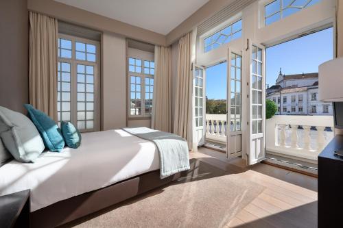 Suite Junior con balcón del hotel TURIM Aveiro Palace