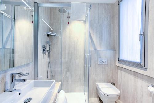 Habitación Doble adaptada para personas con movilidad reducida del hotel MH Florence & Spa”. Foto 1