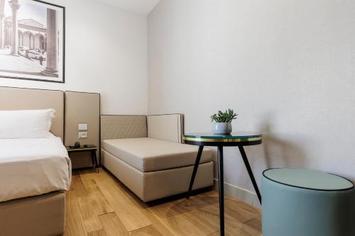 Habitación Familiar del hotel MH Florence & Spa”. Foto 4