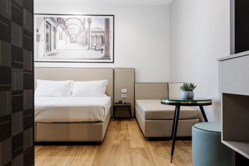Habitación Familiar del hotel MH Florence & Spa”. Foto 12