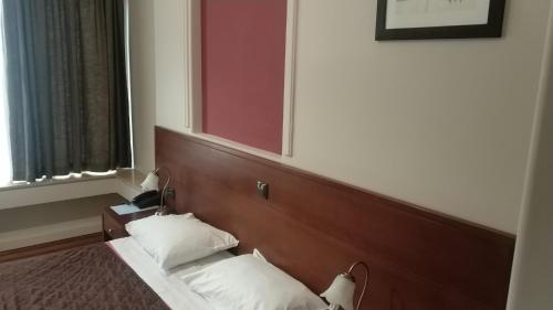 Suite con Balcón del hotel Ambrosia Suites and Aparts. Foto 17