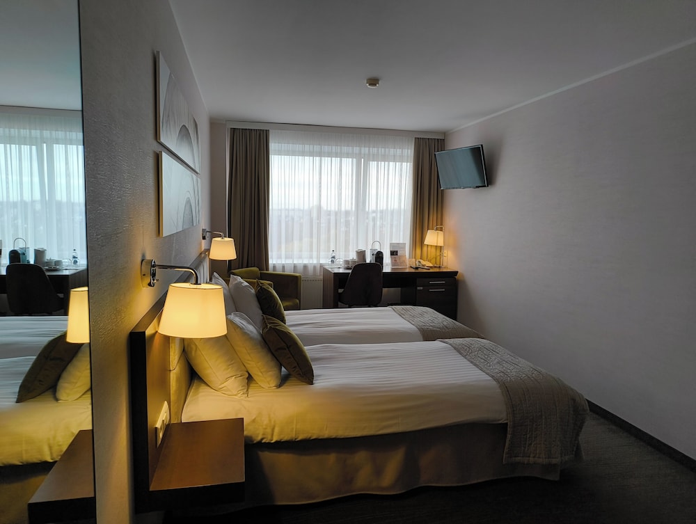 Habitación Doble o Gemela Superior del hotel Mercure Marijampole. Foto 3