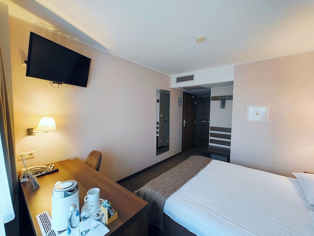 Habitación Doble o Gemela Superior del hotel Mercure Marijampole. Foto 5