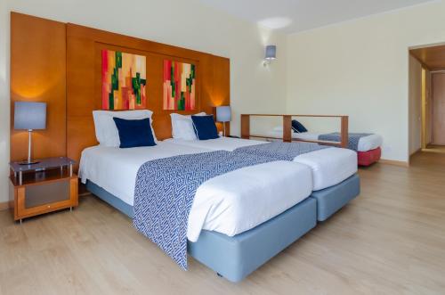 Habitación Triple Estándar del hotel Alvorada. Foto 3
