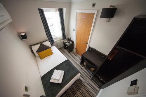 Habitación Individual con baño privado del hotel St George's Inn Victoria. Foto 4