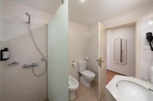 Habitación Cuádruple Superior del hotel Madeira. Foto 3