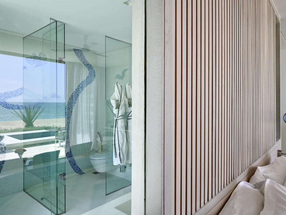 Suite Playa, 1 cama king size, vistas panorámicas al mar, junto al agua del hotel Sofitel Tamuda Bay Beach and Spa
