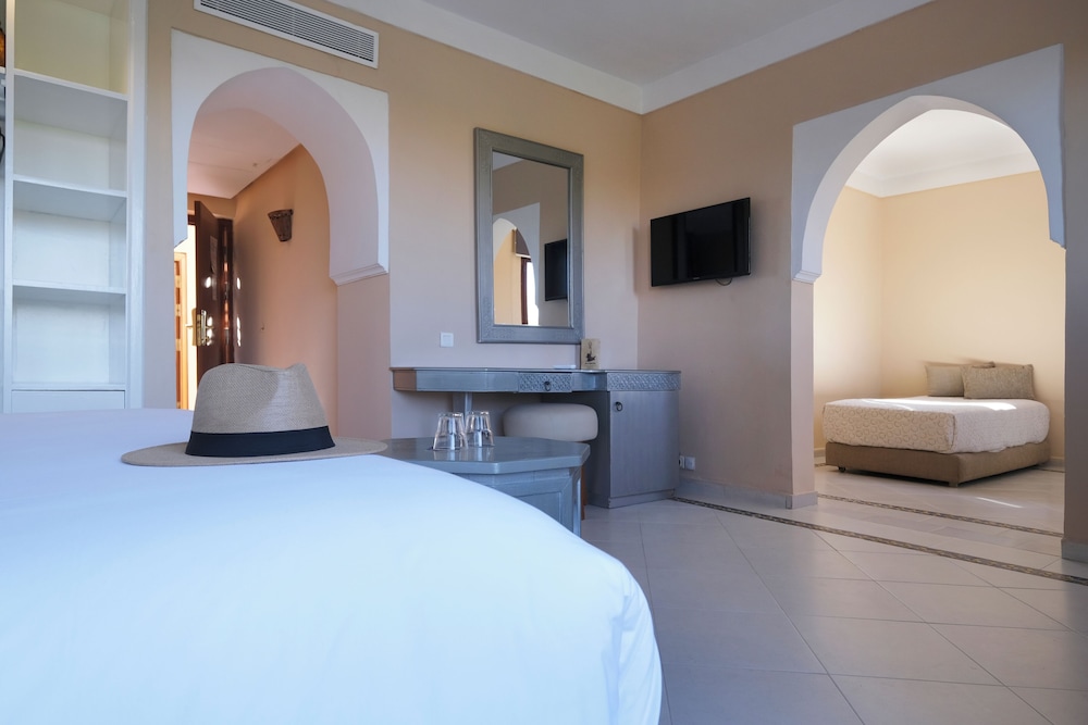 Habitación familiar del hotel Valeria Madina Club Resort All Inclusive. Foto 1